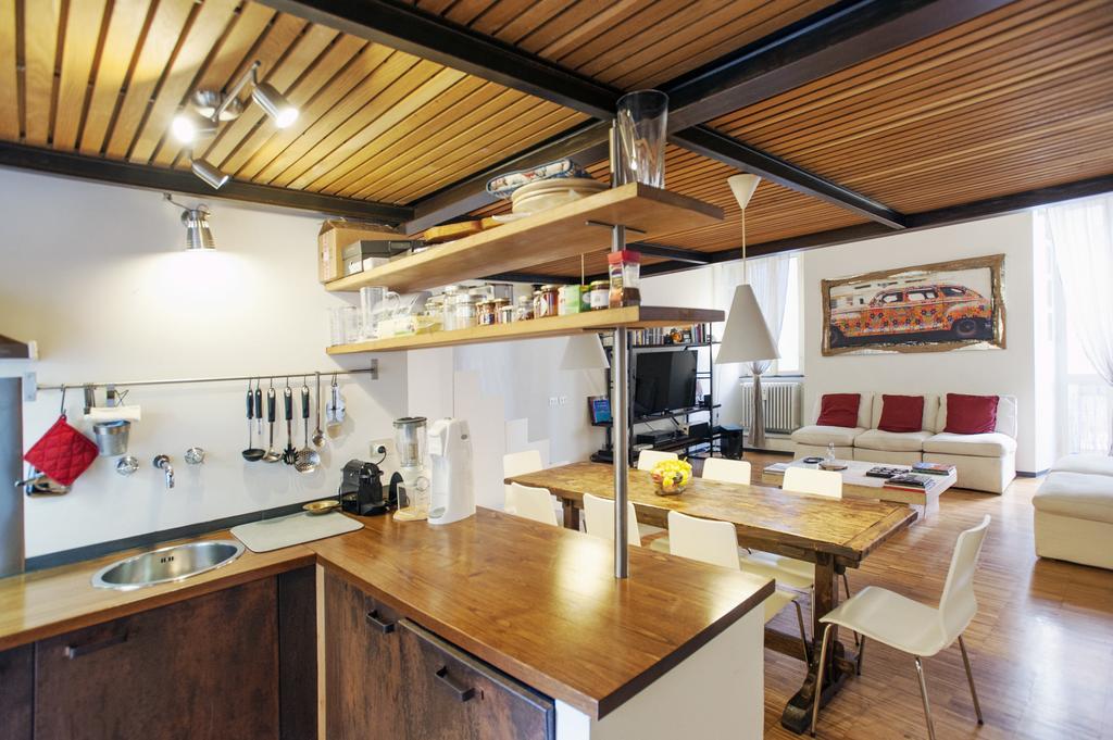 Portico Apartment โรม ภายนอก รูปภาพ